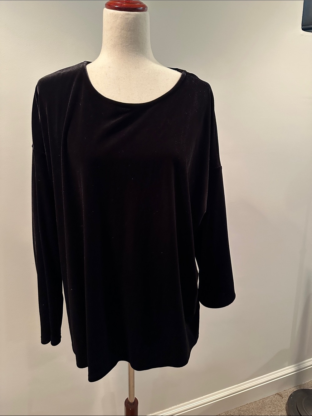 J. Jill Black Long-Sleeve Crew Neck Top